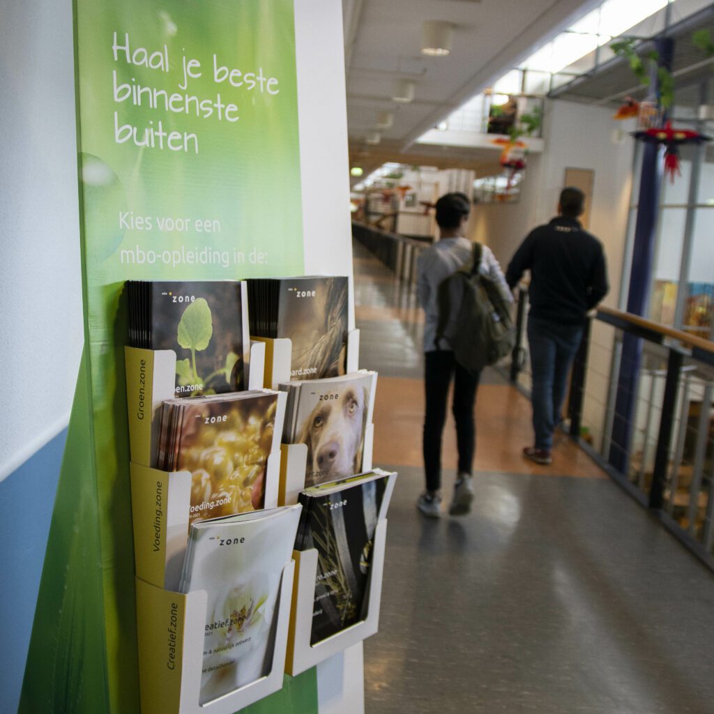 Zone_college-display_3-1